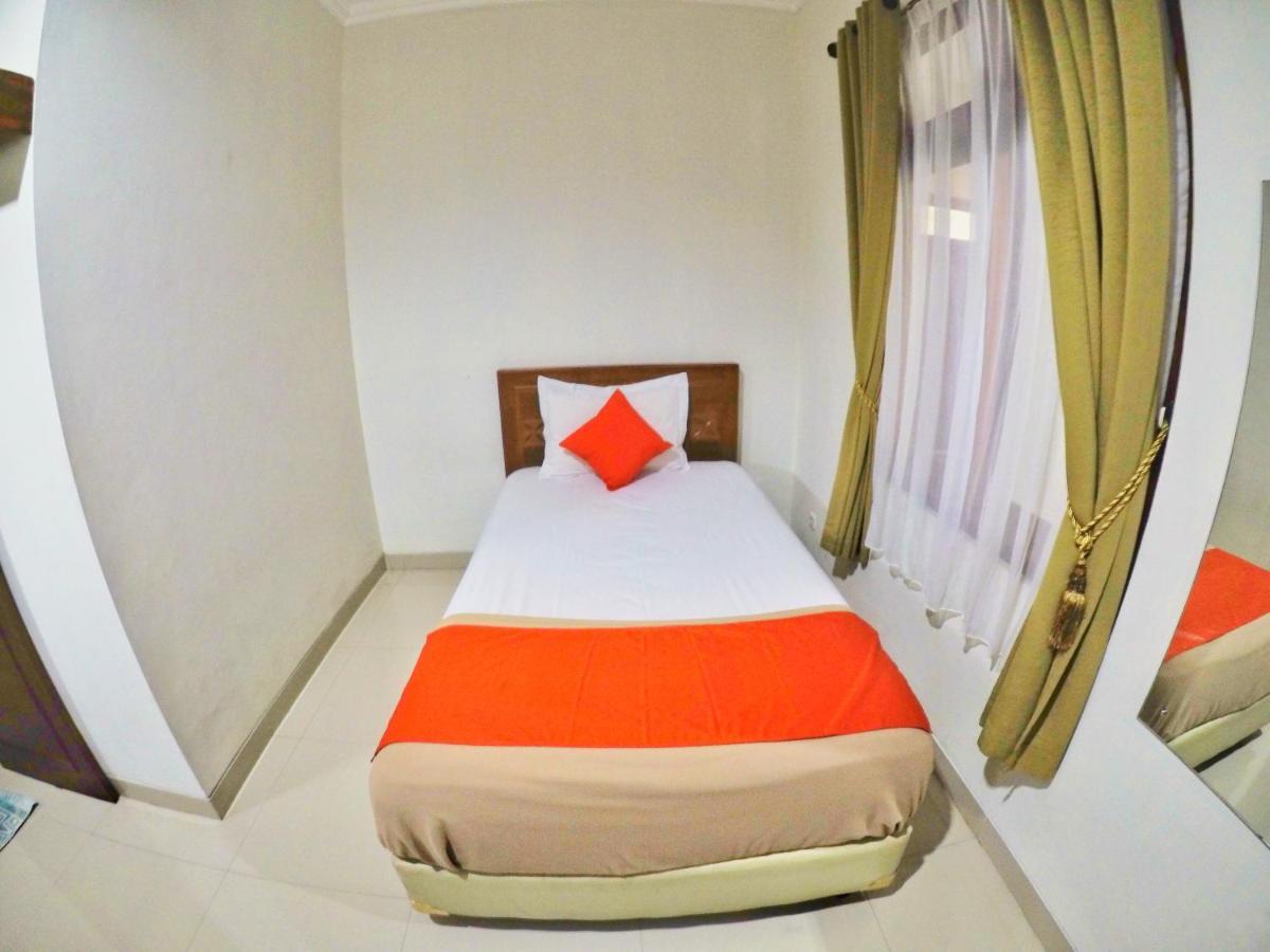 Griya Alsis Wisma tamu